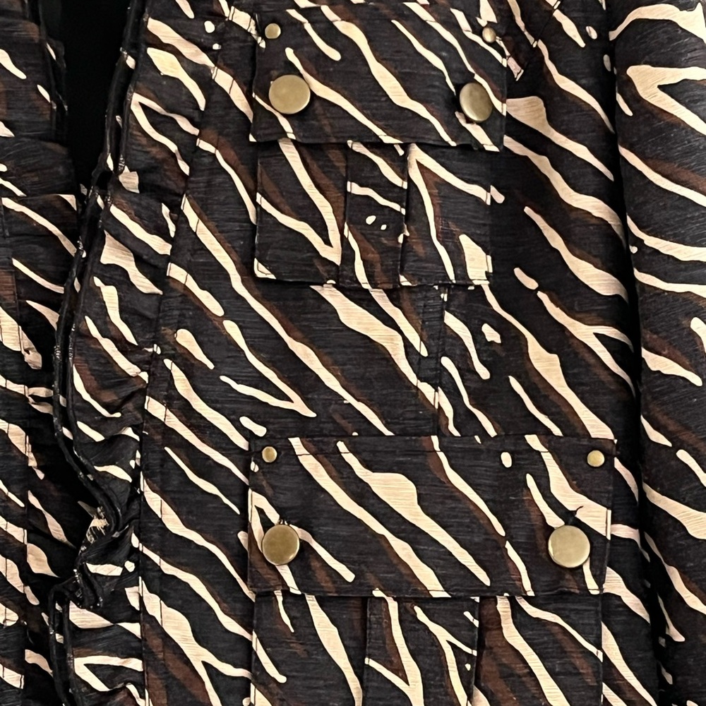 Silkland 100% Silk Animal Print Ruffle Edge Jacket MP - Picture 3 of 11